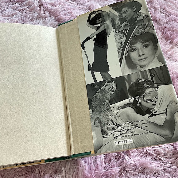 Audrey Hepburn Hardcover Book - Picture 7 of 8